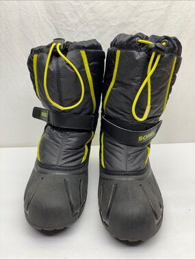 SOREL Kids Black and Neon Yellow Snow Boots, sz 6 big boy